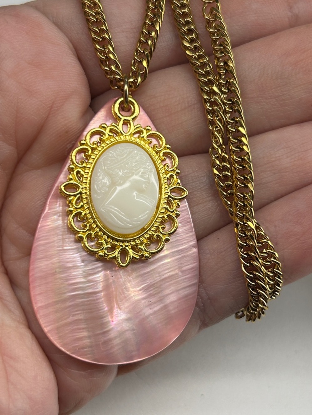 Q112. Pink Shell And Vintage Porcelain Cameo Pendant on Gold Tone Chain